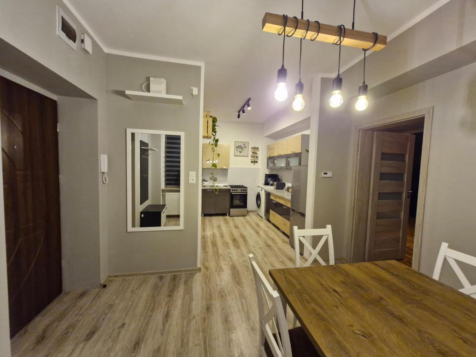 Wroclawska 6 Apartment ชวิดนิตซา ภายนอก รูปภาพ